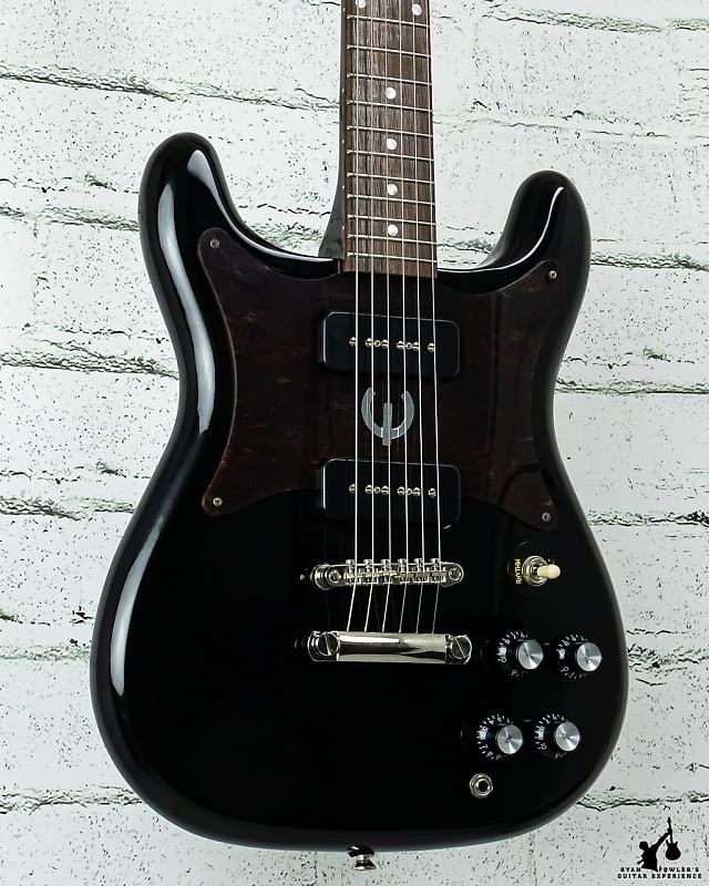 Wilshire P-90 – Cherry – Dave's Guitar Shop