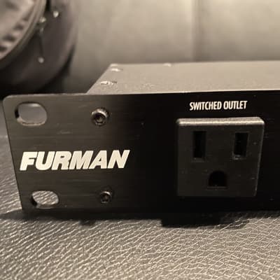 Furman M-8x2 Power Conditioner image 1