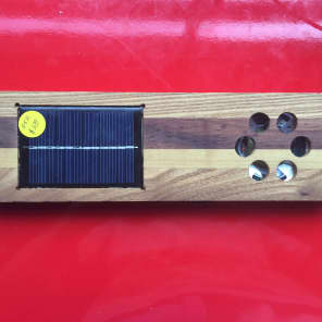 Ciat-Lonbard Tocante Thyris Green solar-powered synthesizer image 3