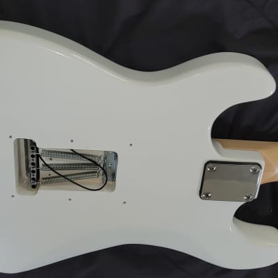 Partscaster Stratocaster SSS 2022 White image 6