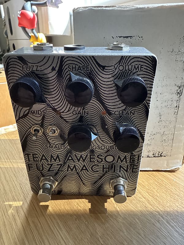Smallsound/Bigsound Team Awesome Fuzz Machine