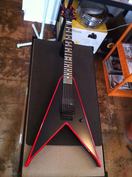 BC Rich JR V ICON EMG 81 RED BEVEL Electric Guitar 24 FRET