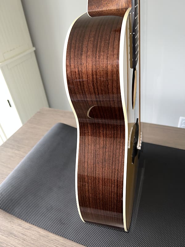 2023 Martin Standard Series OM-28 Natural Acoustic Guitar