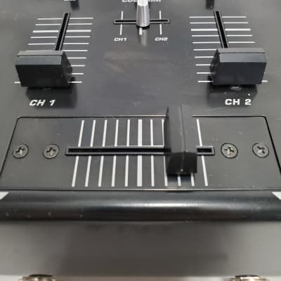 Numark DM950 2 CH 8" DJ Scratch Mixer & Numark HF125 Headphone Bundle #697 Good Used Condition image 9