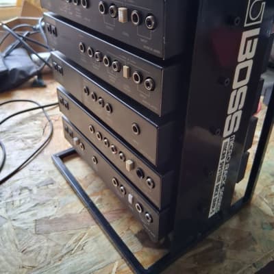 Boss Micro System Rack BMR-5 mit fünf Micro Rack Series Effektgeräte Mitte 80ger - Schwarz image 14
