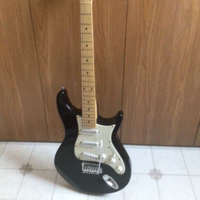 Behringer Electric 1990s - Black | Reverb