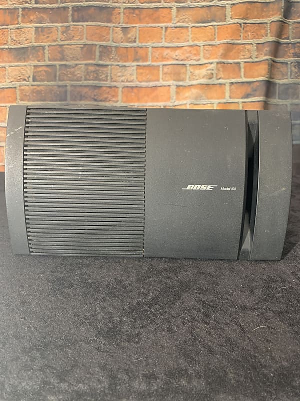 Bose 100 Indoor/Outdoor Single Wedge Speaker  			
