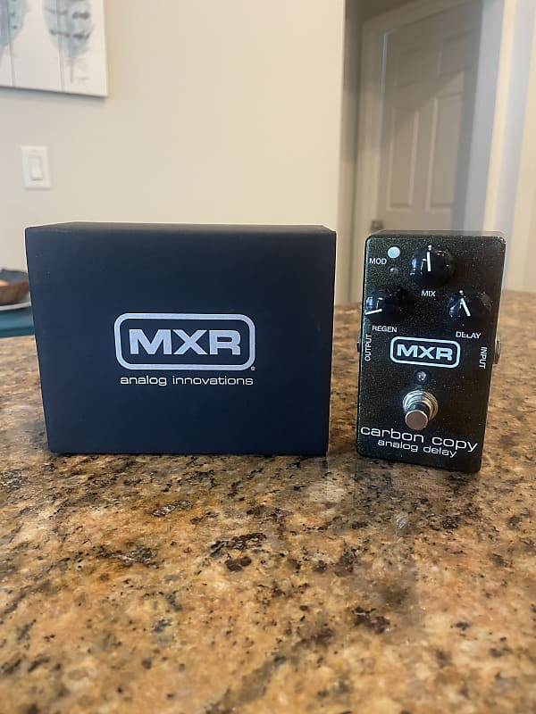 MXR M169 Carbon Copy Analog Delay