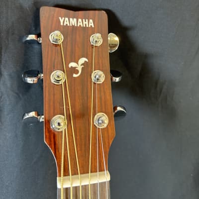 Yamaha FG700S Acoustic Folk Guitar