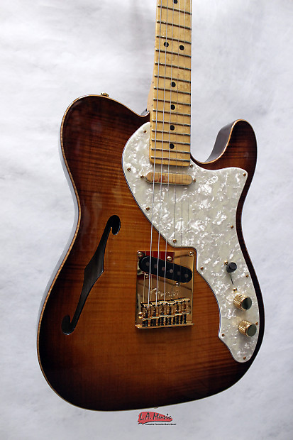 Fender Select Thinline Telecaster® with Gold Hardware