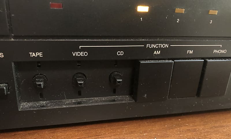 Vector Research VR-2200A Receiver good