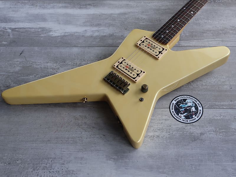 1981 Aria Pro II Strikin' Sound "Random Star" w/Dimarzio's Reverb