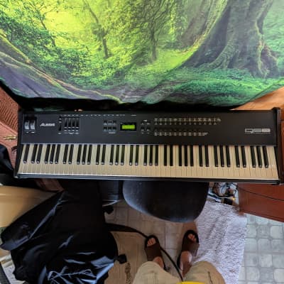 Alesis QS8 - Black