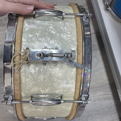 5.5x14 Gretsch White Pearl Snare Drum  White Pearl Snare Drum image 4