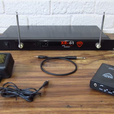 NADY VHF 700 True Diversity Wireless Guitar System Kiss Reverb