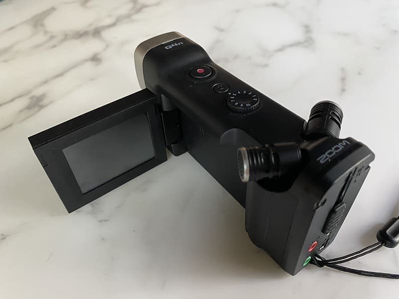 Zoom Q4n Handy Video Recorder