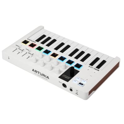 Arturia MiniLab 3 25-Key 8-Pad USB-C MIDI Controller Keyboard w/ 8 Knobs, White image 3