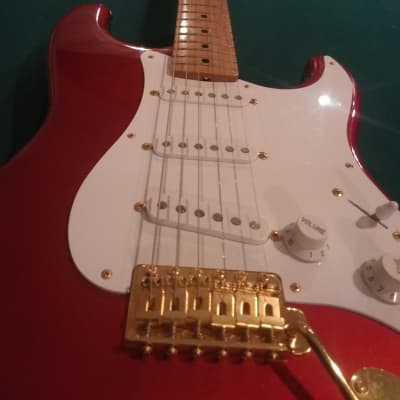Vintage Rare Fernandes Stratocaster Mid-90's to early 2000's with Studiologic hard case image 5