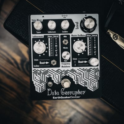 Earthquaker Devices Data Corrupter Modulated Monophonic Harmonizing PLL image 1