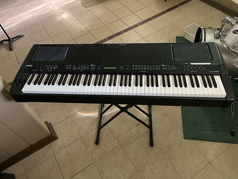 Yamaha CP300 88-key Stage Piano