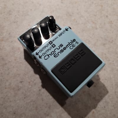 Boss CE-5 Chorus Ensemble (Blue or Pink Label) | Reverb