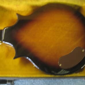 Gibson Florentine Mandolin 1962 Sunburst in Excellent all original condition image 3