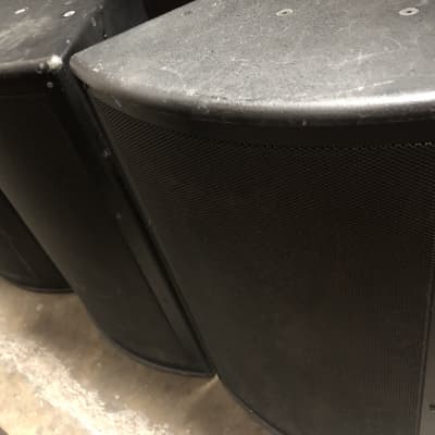 Qsc MD-FP122/94R powered speakers image 6