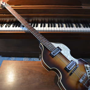 Hofner 500/1 Violin bass 1968 to 71 sunburst image 1