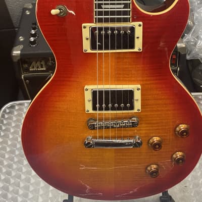 Epiphone / Gibson Les Paul Les Paul - Sunburst image 1