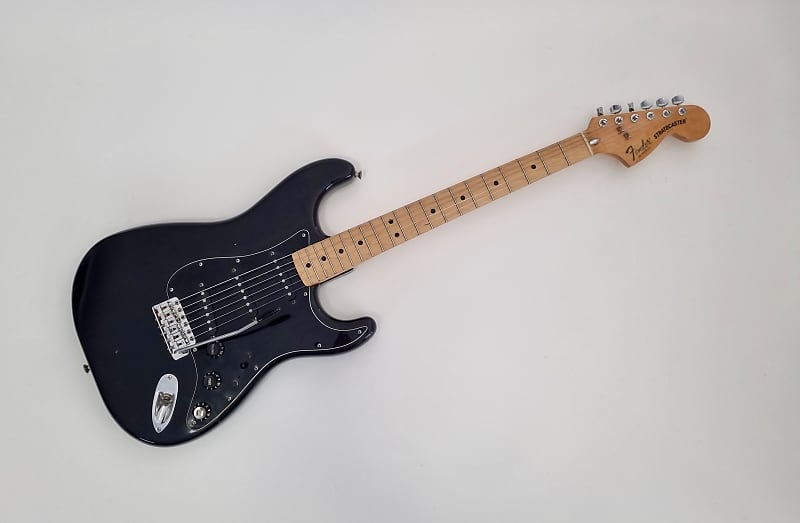 Fender stratocaster on sale 1979 black