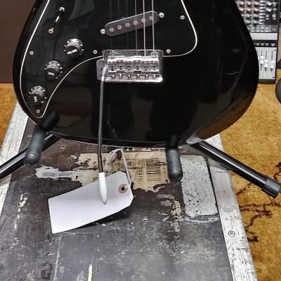 Montaya Stratocaster 80s Black On Black image 1