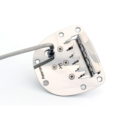 Halon® Vibrato Patented Type Jazzmaster® ou Jaguar® Chrome