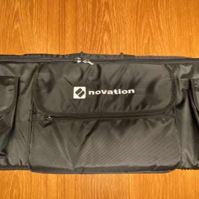 Novation ReMOTE 61 SL MKIII and Novation gig bag