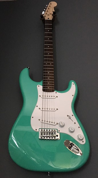 Squier seafoam green new arrivals