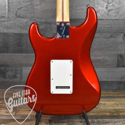 Fender Player Stratocaster HSS, Pau Ferro Fingerboard, Candy Apple Red image 5