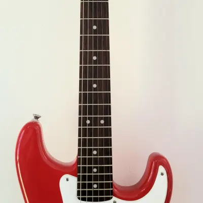 Squier Stratocaster Mini  Red image 3