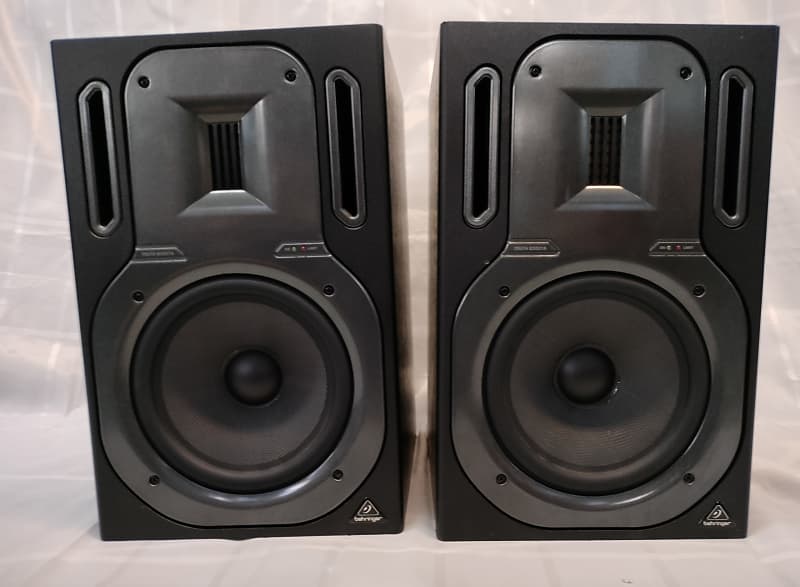 Behringer Truth B3031A – Kraftvolle Profi-Studiomonitore im Paar – Top Zustand! image 1