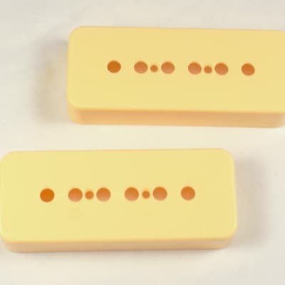 A Pair of P-90 p90 Soap-bar Pickup Replacement Covers 50mm & 52mm ,Cream