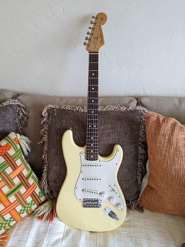 ギター fender American Vintage 62 Stratocaster Fender American Vintage '62 Stratocaster - What To Know