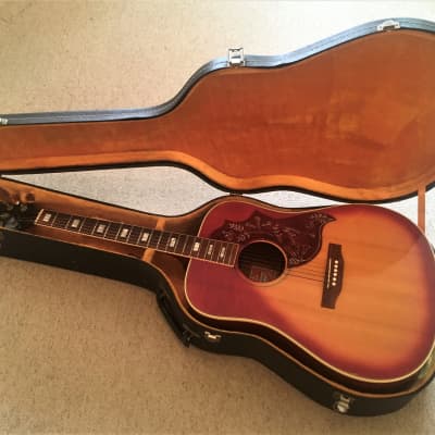 Vintage 1974 Gibson Hummingbird Custom Cherry Sunburst with original hard case image 17