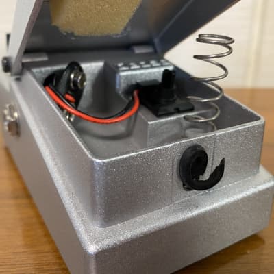 Boss FB-2 Feedback/Booster | Reverb