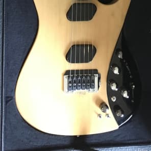 Moog E1 Electric Guitar Blond with extra Footpedal and 18 sets of Moog guitar strings (.011) image 3