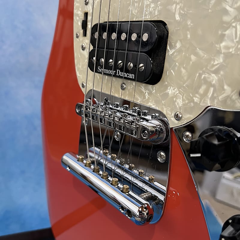 2010 Fender Japan Kurt Cobain Mustang KC-MG FRD Fiesta Red
