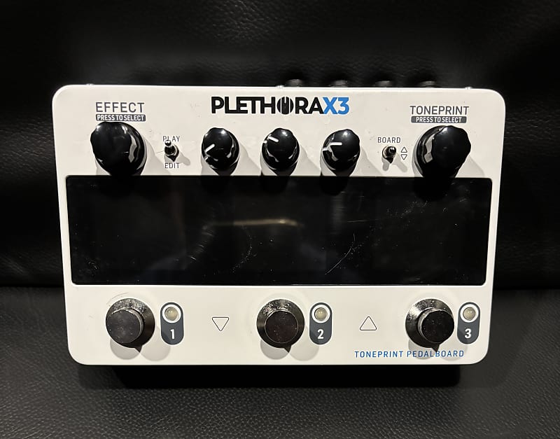 ギター PLETHORAX3 tc electronic TC Electronic Plethora X3 TonePrint Multi-FX Pedalboard | Sweetwater
