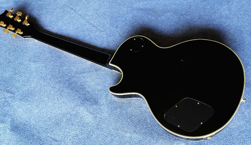 Diamond by Aria 70年代 3PU ビグズビー レスポールカスタム Aria