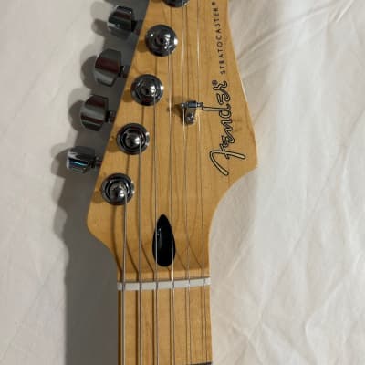 Fender Player Stratocaster with Maple Fretboard 2018 - Upgraded! image 11
