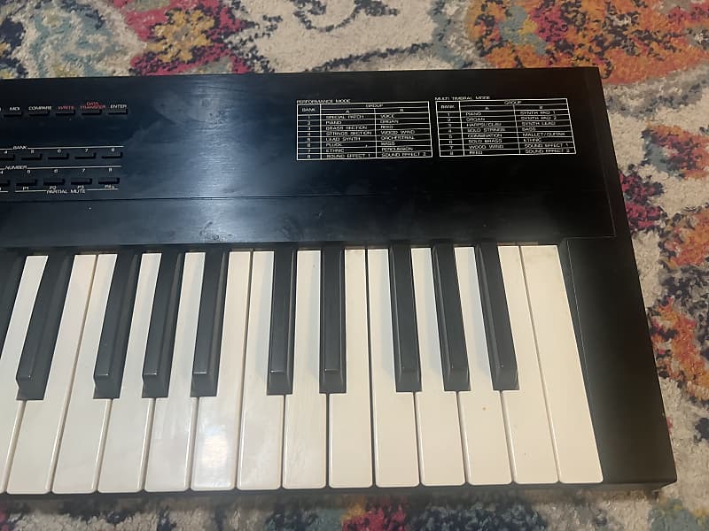 Roland D-5 61-Key Multi-Timbral Linear Synthesizer 1989 - | Reverb