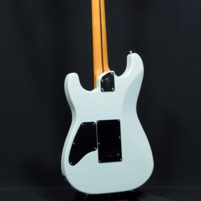Fender MIJ Elemental Stratocaster 2023 - Nimbus White - HH image 3