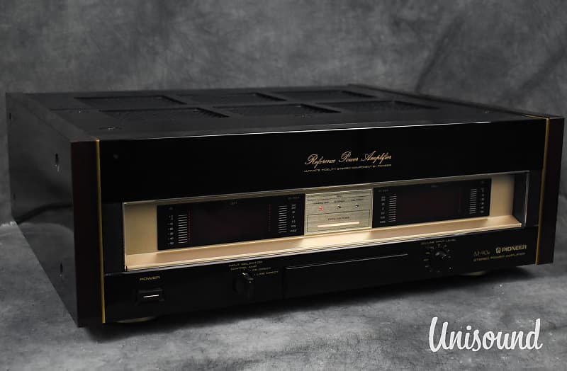 Pioneer M-90a Reference Stereo Power Amplifier in Very Good
