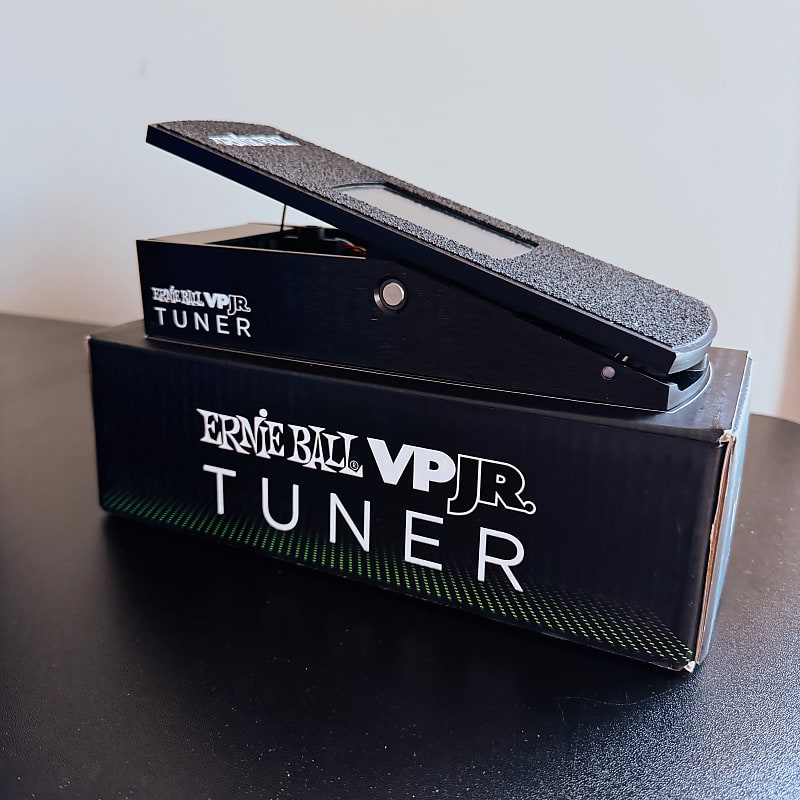 Ernie Ball VPJR Tuner